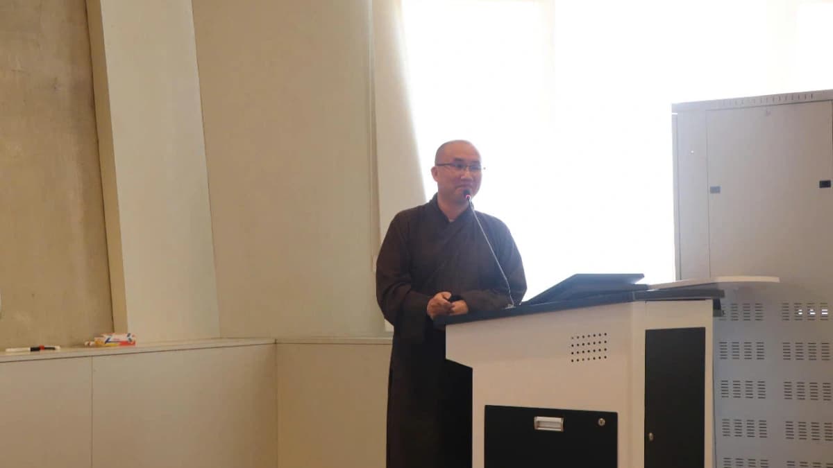Comparative Analysis of the Bhikkhu Precepts in the Vinaya Piṭaka and the Dharmaguptaka Vinaya (2026)